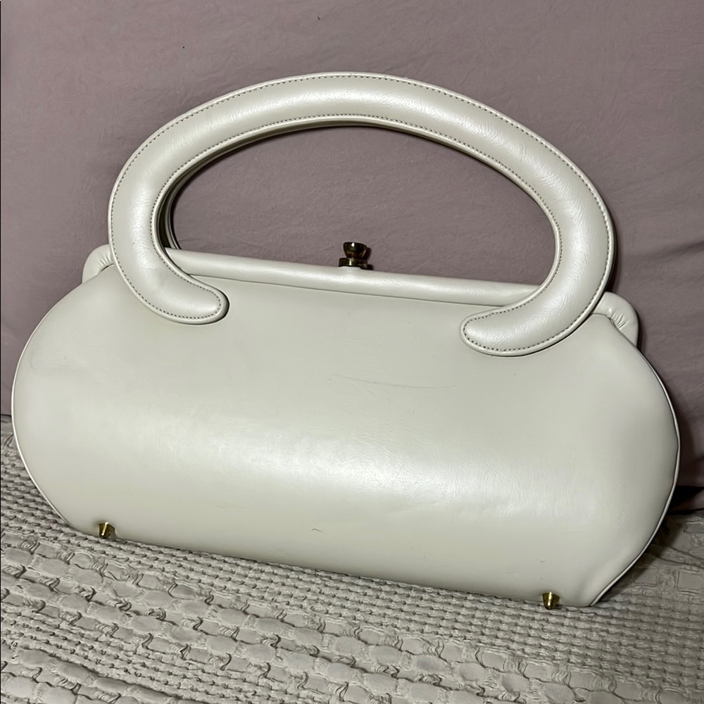 Elegant White Handbag